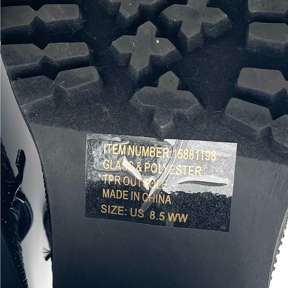 Torrid Women’s Platform Embellished Black Hiker Bootie Size 8.5WW - Picture 3 of 9